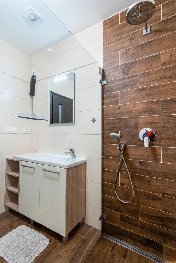Mami Style Apartments Podturen Экстерьер фото