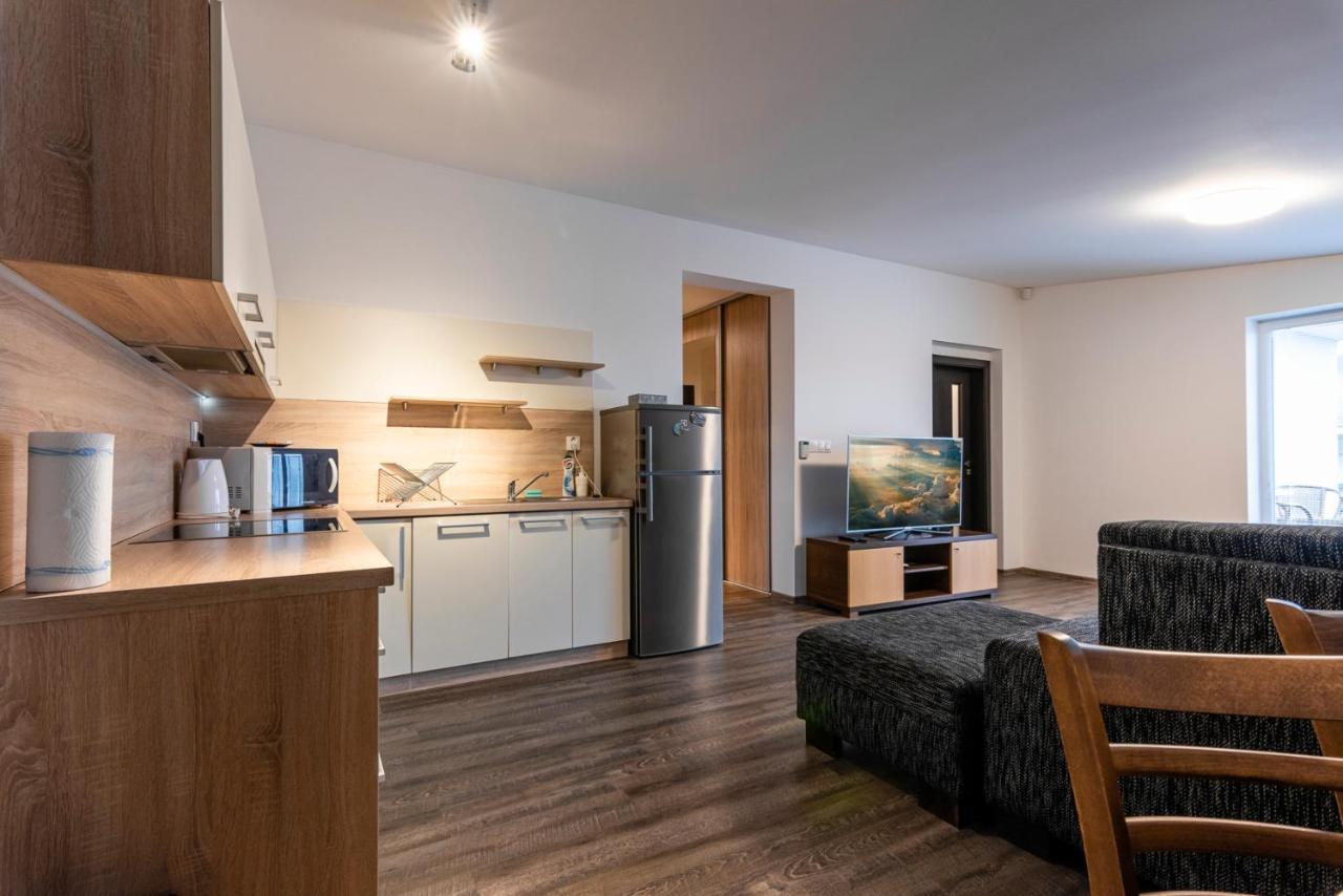 Mami Style Apartments Podturen Экстерьер фото